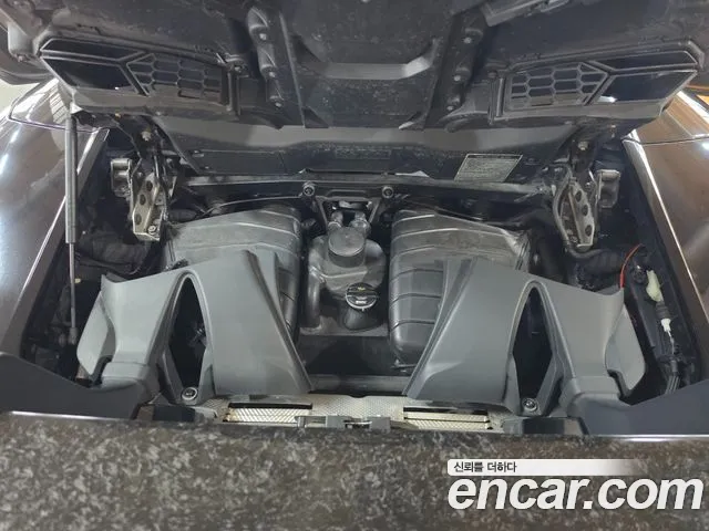 Lamborghini Huracan 2019 thumb 4