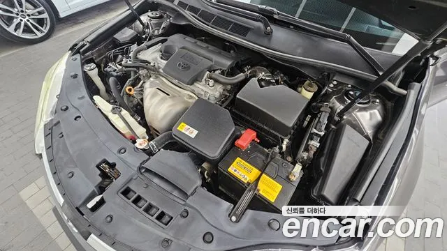 Toyota Camry 2016 thumb 4