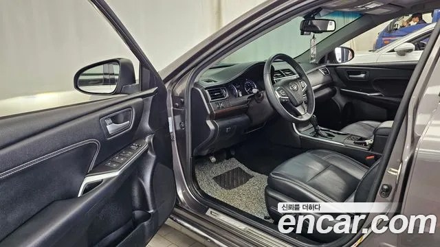 Toyota Camry 2016 thumb 6