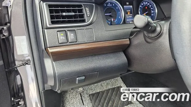Toyota Camry 2016 thumb 3
