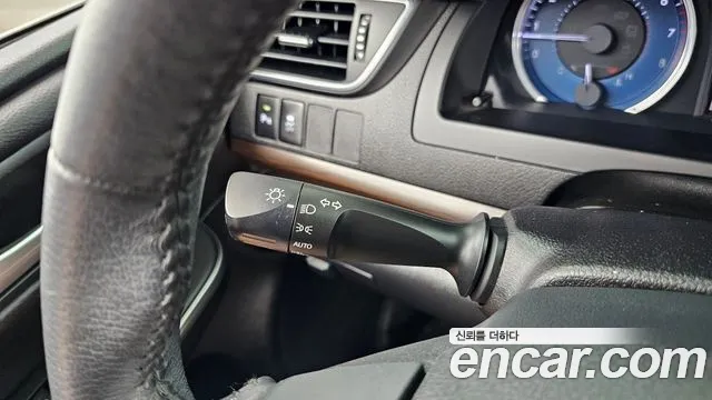 Toyota Camry 2016 thumb 2