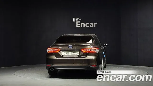 Toyota Camry 2018 thumb 6