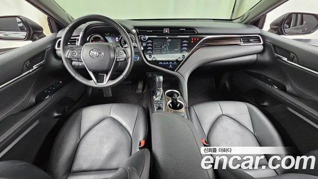Toyota Camry 2018 thumb 4