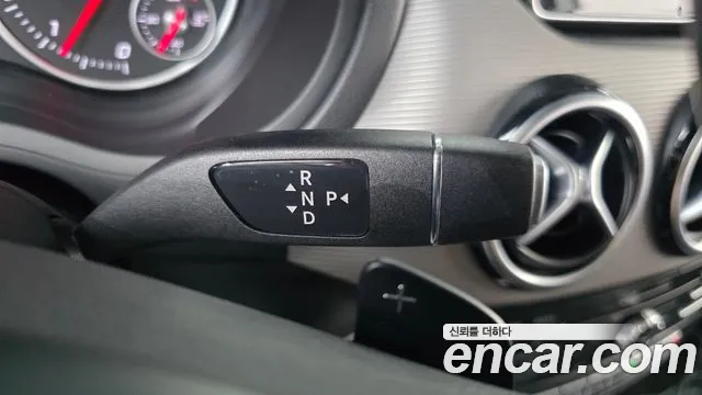 Mercedes-Benz B-Class 2015 thumb 5