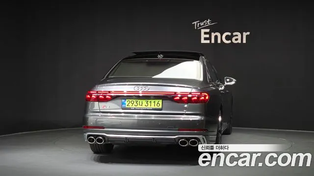 Audi S8 2025 thumb 6