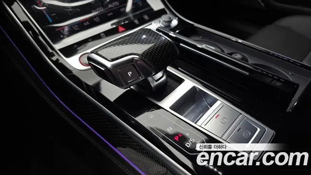 Audi S8 2025 thumb 8