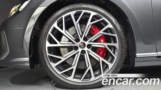 Audi S8 2025 thumb 3