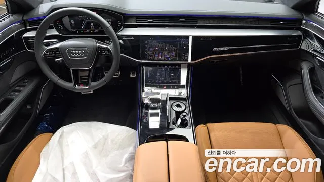 Audi S8 2025 thumb 8