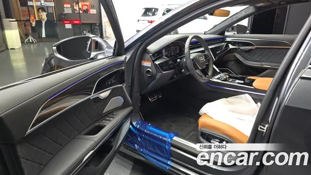 Audi S8 2025 thumb 7