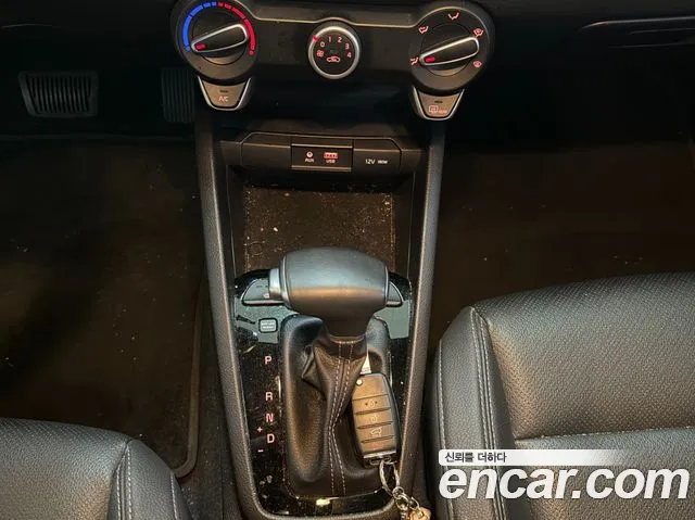 Kia Stonic 2018 thumb 5