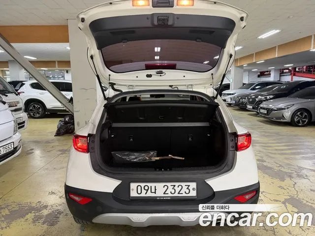 Kia Stonic 2018 thumb 7