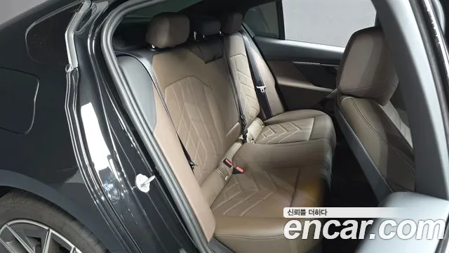 BMW 5 серии 2025 thumb 12