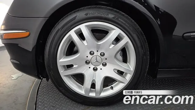 Mercedes-Benz E-Класс 2007 thumb 11