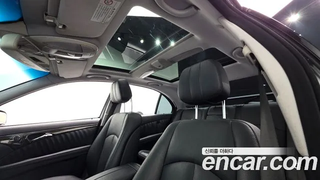 Mercedes-Benz E-Класс 2007 thumb 3