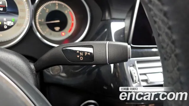 Mercedes-Benz CLS 2015 thumb 2