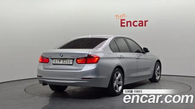 BMW 3 серии 2015 thumb 7