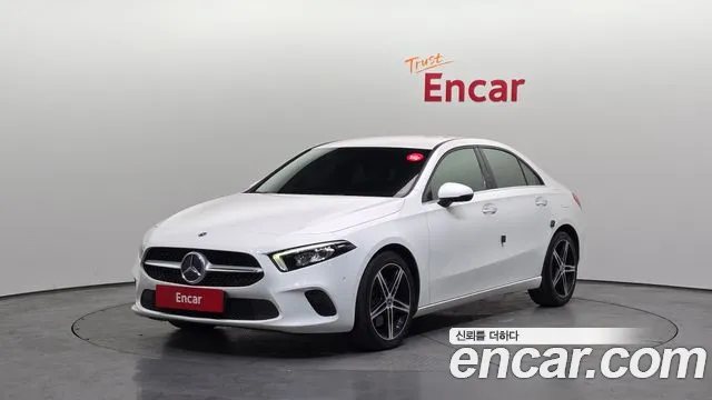 Mercedes-Benz A-Class 2020 thumb 10