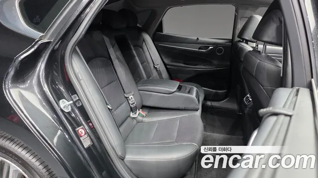 Hyundai Grandeur 2018 thumb 2