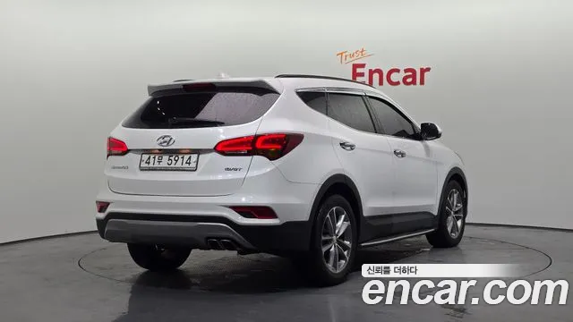 Hyundai Santafe 2016 thumb 10