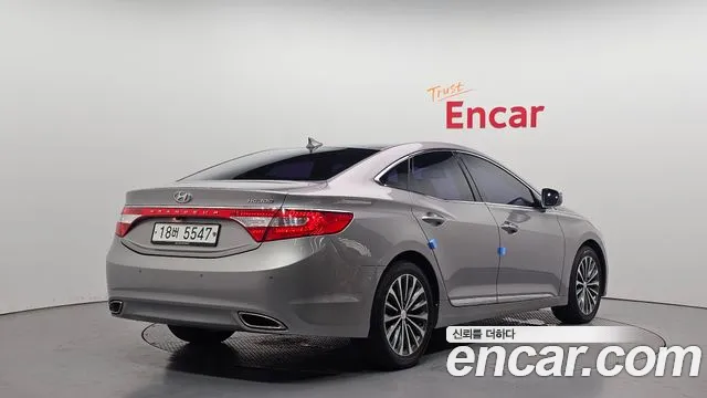 Hyundai Grandeur 2014 thumb 11