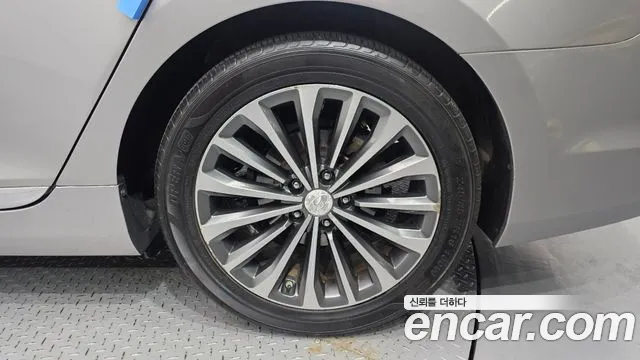 Hyundai Grandeur 2014 thumb 10