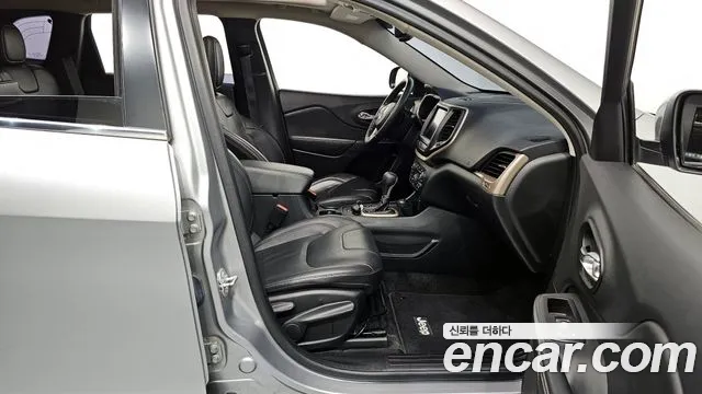 Jeep Cherokee 2015 thumb 2
