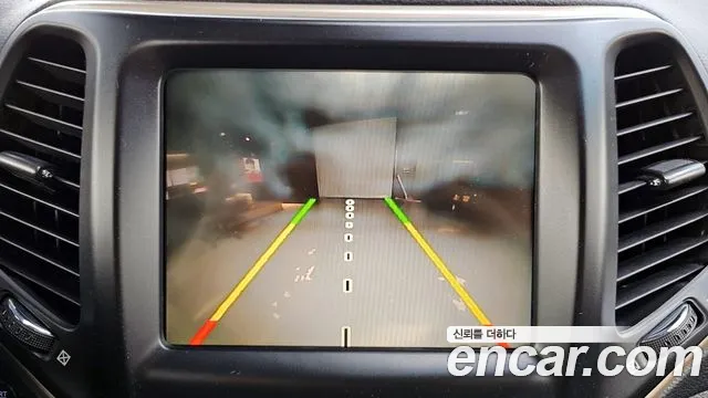 Jeep Cherokee 2015 thumb 10
