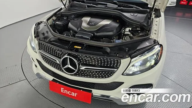 Mercedes-Benz GLE-Класс 2018 thumb 6