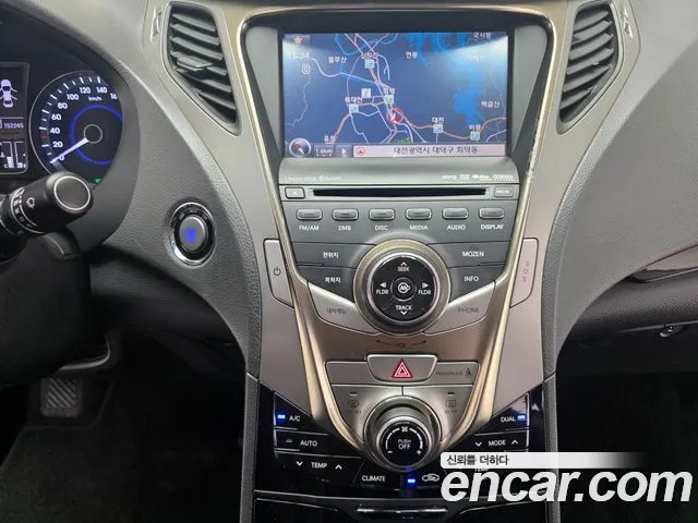 Hyundai Grandeur 2011 thumb 5