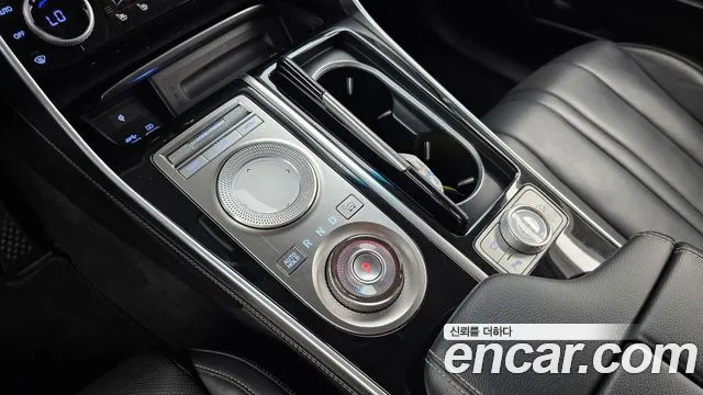 Genesis GV80 2020 thumb 2