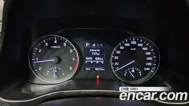 Hyundai Avante 2017 thumb 3