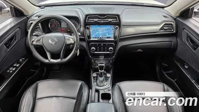 KGM Tivoli 2020 thumb 11