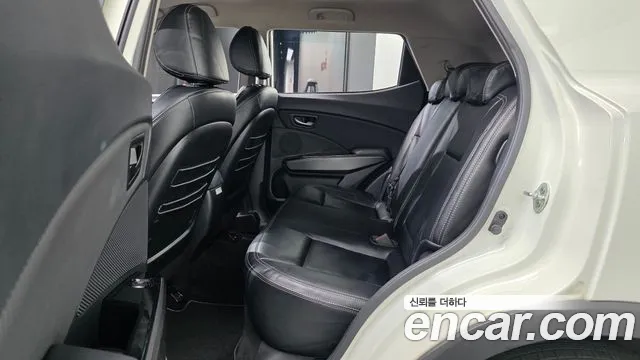 KGM Tivoli 2020 thumb 8