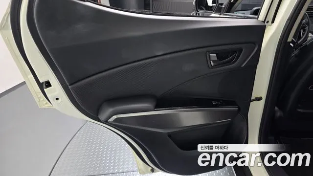 KGM Tivoli 2020 thumb 5