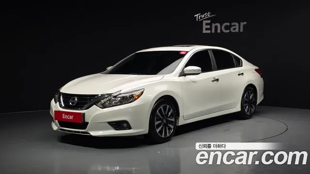 Nissan Altima 2018 thumb 8