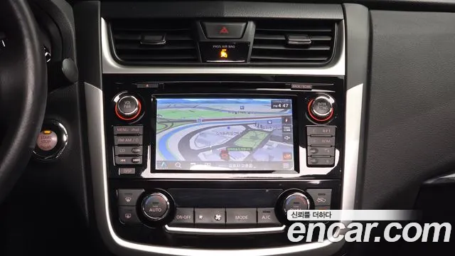 Nissan Altima 2018 thumb 11
