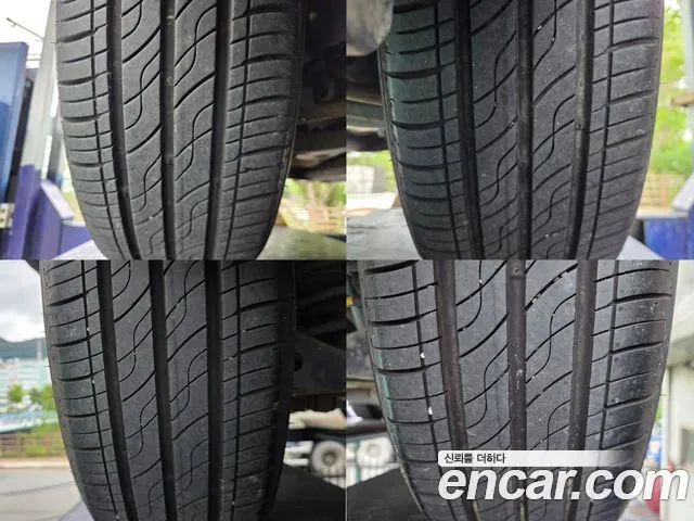 Kia Forte 2011 thumb 2