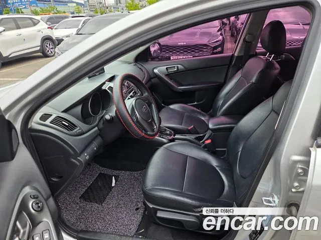 Kia Forte 2011 thumb 7