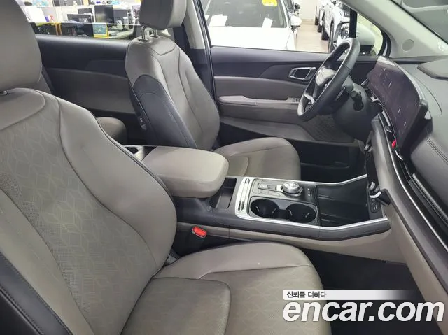Kia Carnival 2025 thumb 11