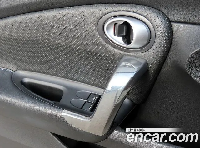 Honda CR-Z 2011 thumb 9