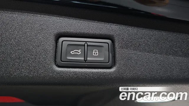 Audi Q5 2025 thumb 12
