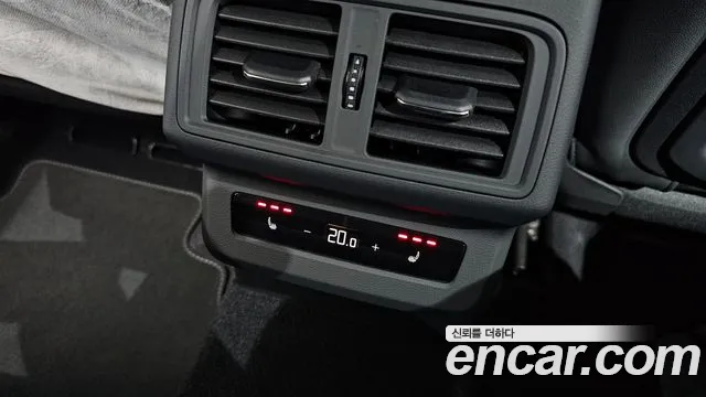 Audi Q5 2025 thumb 5