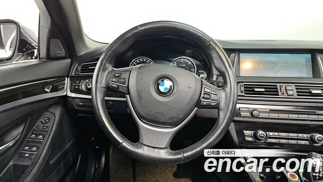 BMW 5 серии 2013 thumb 8