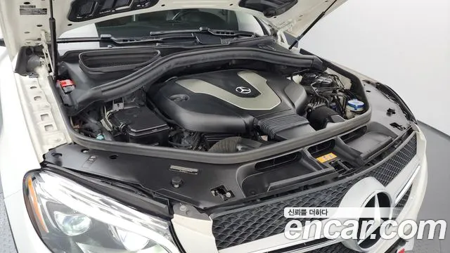 Mercedes-Benz GLE-Класс 2017 thumb 4