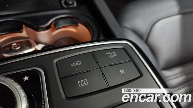 Mercedes-Benz GLE-Класс 2017 thumb 6