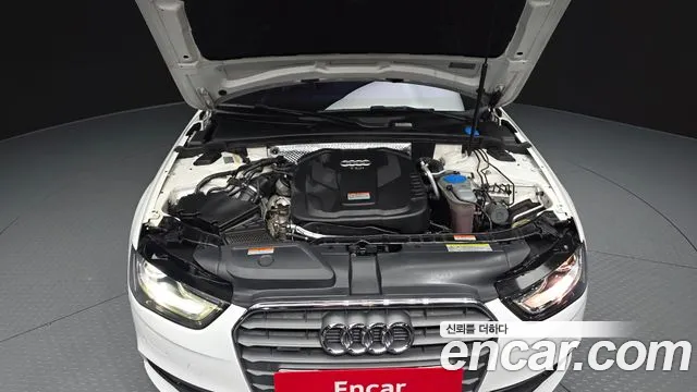 Audi A4 2015 thumb 12