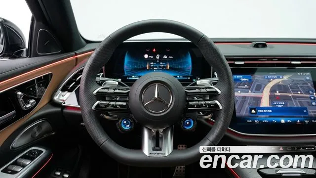 Mercedes-Benz E-Class 2025 thumb 9