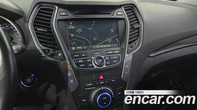 Hyundai Санта Фе 2013 thumb 6