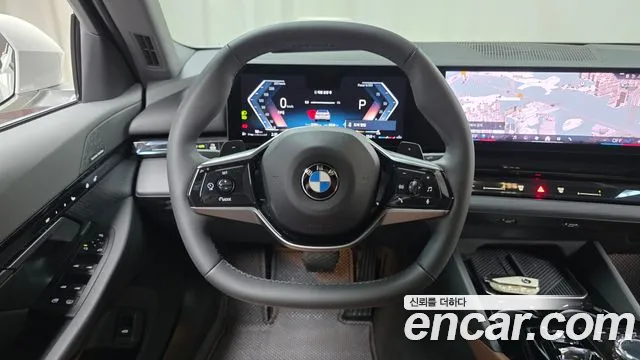 BMW 5 серии 2023 thumb 11