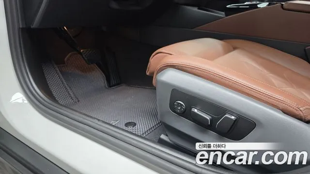 BMW 5 серии 2023 thumb 3